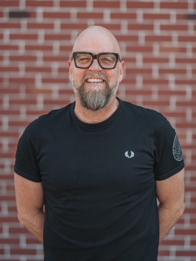 Die Physio Schmiede-Inhaber Martin Dreyer Portrait des Inhabers der Physiotherapiepraxis Martin Dreyer.